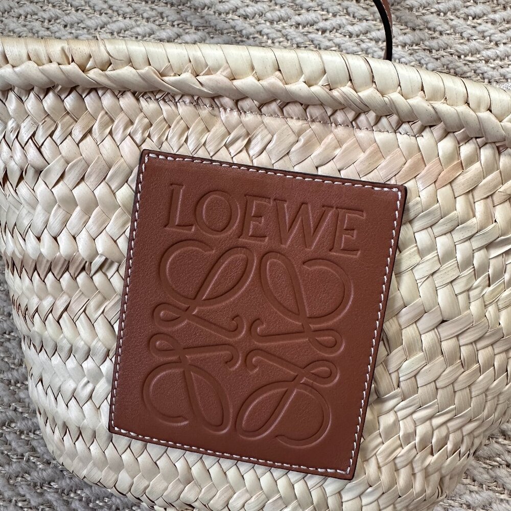 Loewe Ibiza Leather-Trimmed Raffia Bucket Bag (NEW)